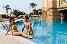 Swimmingpool und gärten