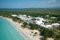 Piscinas e jardims
