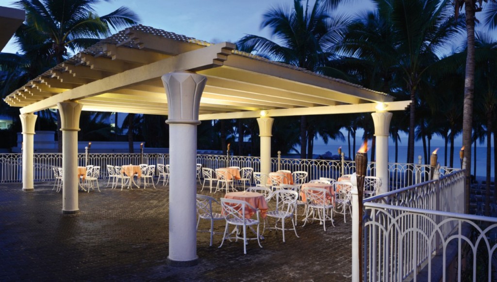 Riu Vallarta terrace