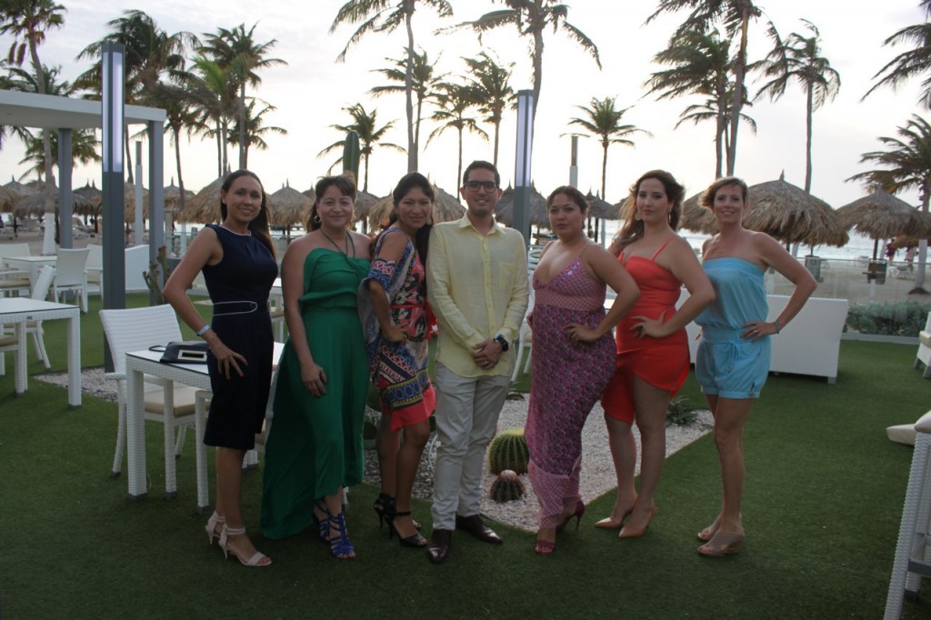 Fiesta de los premios Riu Partner Club 2016 en el hotel Riu Palace Aruba
