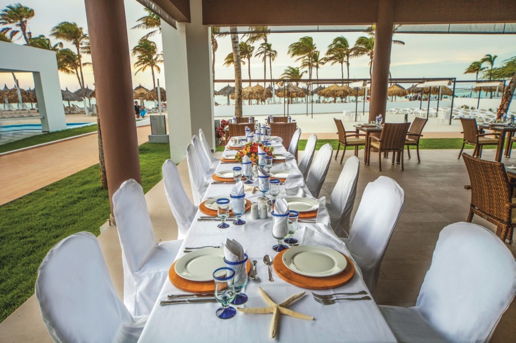 Terraza del Riu Palace Antillas