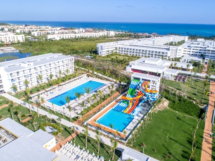 Come experience the exciting Splash Water World at the Hotel Riu