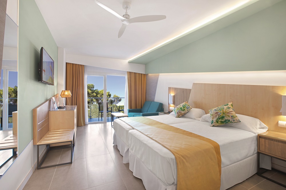 This is what the new hotel Riu Playa Park bedrooms are like