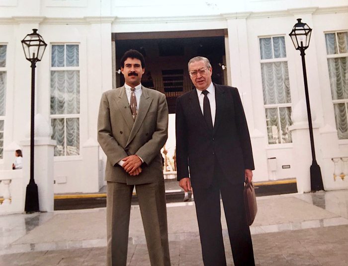 Luis Riu Güell with his father, Luis Riu Bertrán, in front of Riu Palace Maspalomas