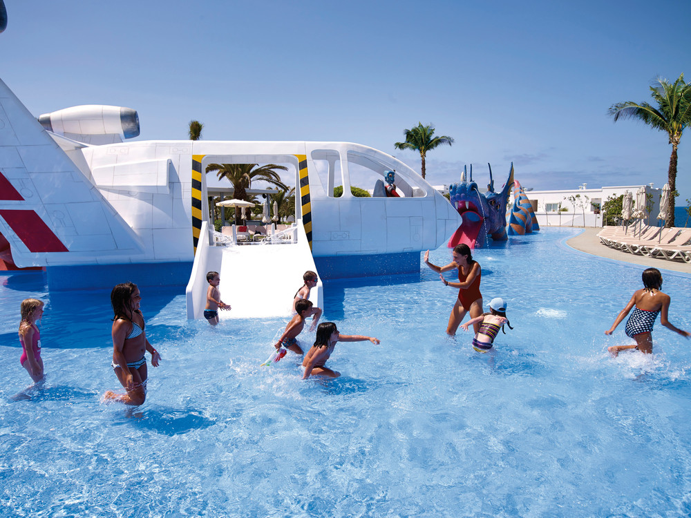 Der Splash für Kinder des Hotels Riu Gran Canaria ist einer Raumstation nachempfunden