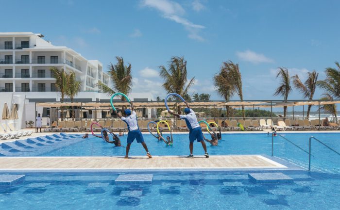 Enjoy the RiuFit program at the Riu Sri Lanka hotel