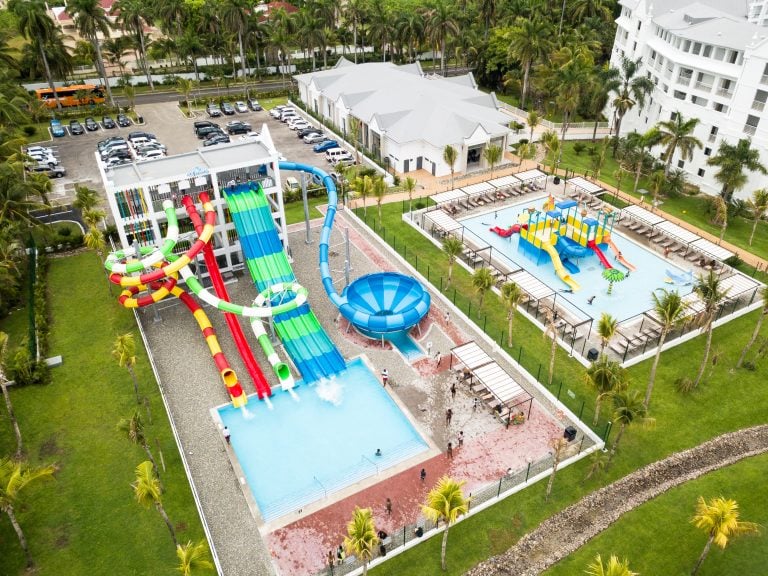 Splash Water World arrives in Jamaica Blog