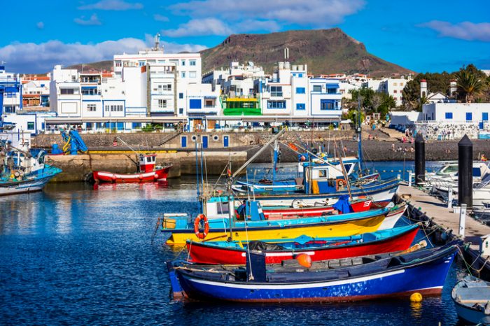 Discover the beautiful Puerto de las Nieves in Agaete