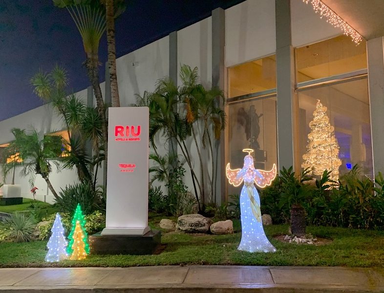 Alle RIU-Hotels haben ihren schönsten Weihnachtsschmuck angelegt