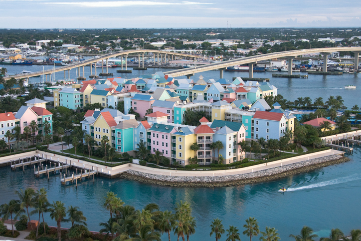 Visit Nassau, the capital of the Bahamas, with RIU