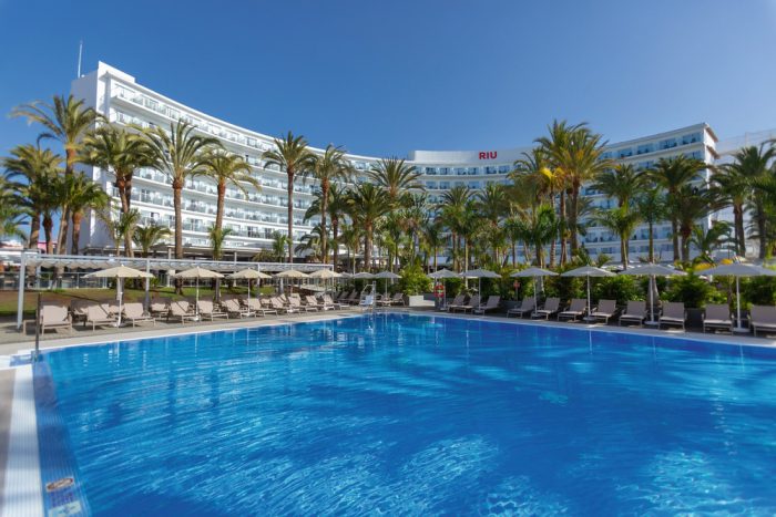 The renovation of the Riu Palace Palmeras hotel, one of the success stories of 2019