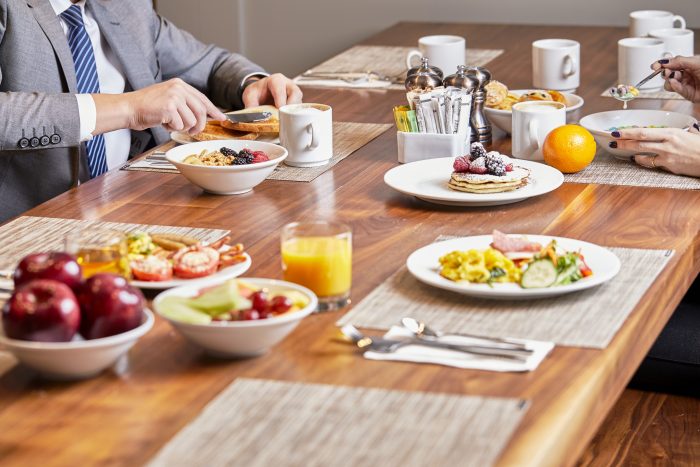 Freuen Sie sich im RIU-Hotel in San Francisco auf ein amerikanisches Frühstücksbuffet