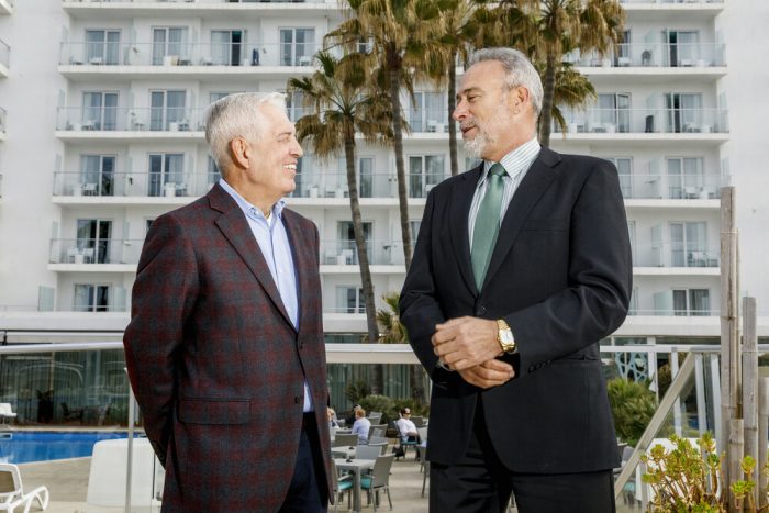 Luis Riu, CEO of RIU Hotels & Resorts, and Rafael Expósito, the chain's most senior employee