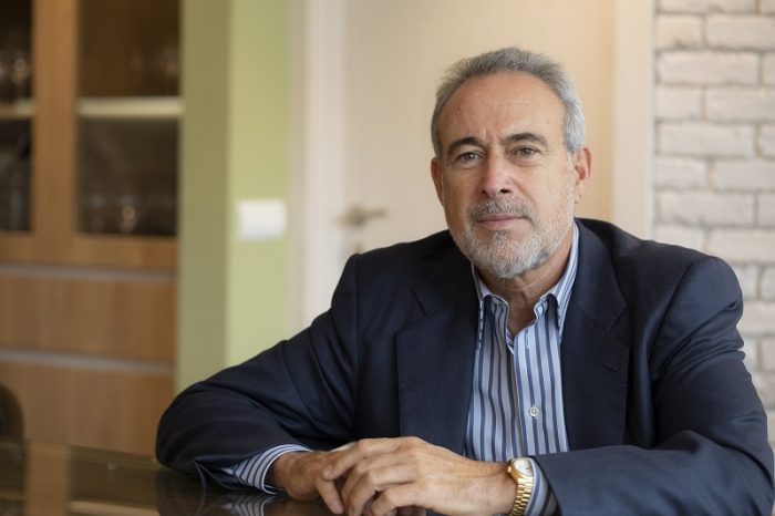 Luis Riu, CEO von RIU Hotels, feiert zwei Jahre persönlichen Newsfeed im RIU-Blog