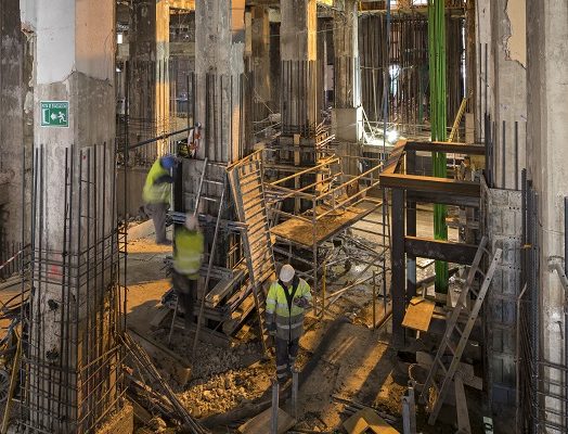 Arbeiten im Untergeschoss des Edificio España für die Inbetriebnahme des Hotels Riu Plaza España