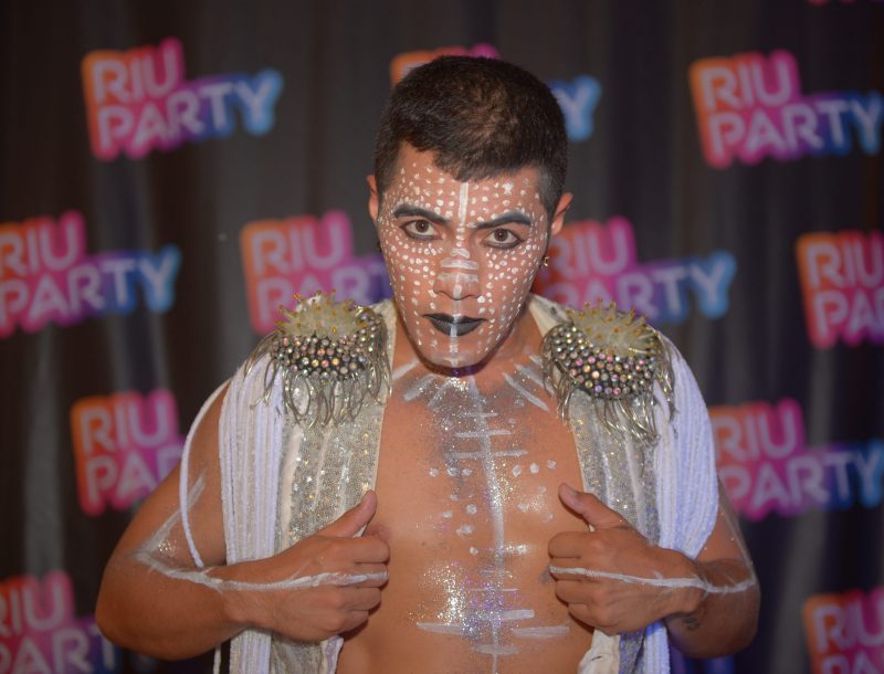  Kostüm und Make-up für den Auftritt auf der Riu Get Together Party im Hotel Tequila Riu in Mexiko