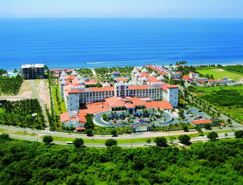 Outside view of the Hotel Riu Jalisco, the first RIU hotel in the Pacific coast in Mexico, at the very beginning in 2002