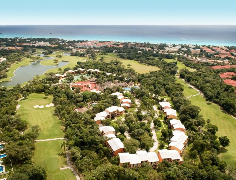 Vista desde el aire del hotel Riu Lupita en Playa del Carmen, en México