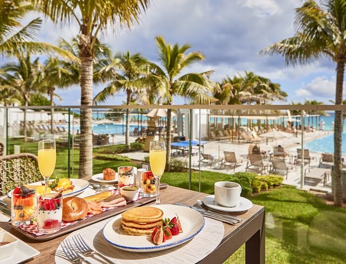 Private breakfast at the hotel Riu Palace Kukulkan in Cancun, included in the Elite Club premium service.