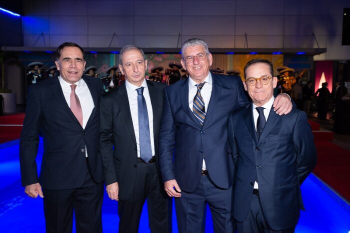 Pepe Moreno, Director of Sales and Marketing at RIU Hotels & Resorts, at the chain's 25th anniversary celebrations in Mexico with part of the Board of Directors