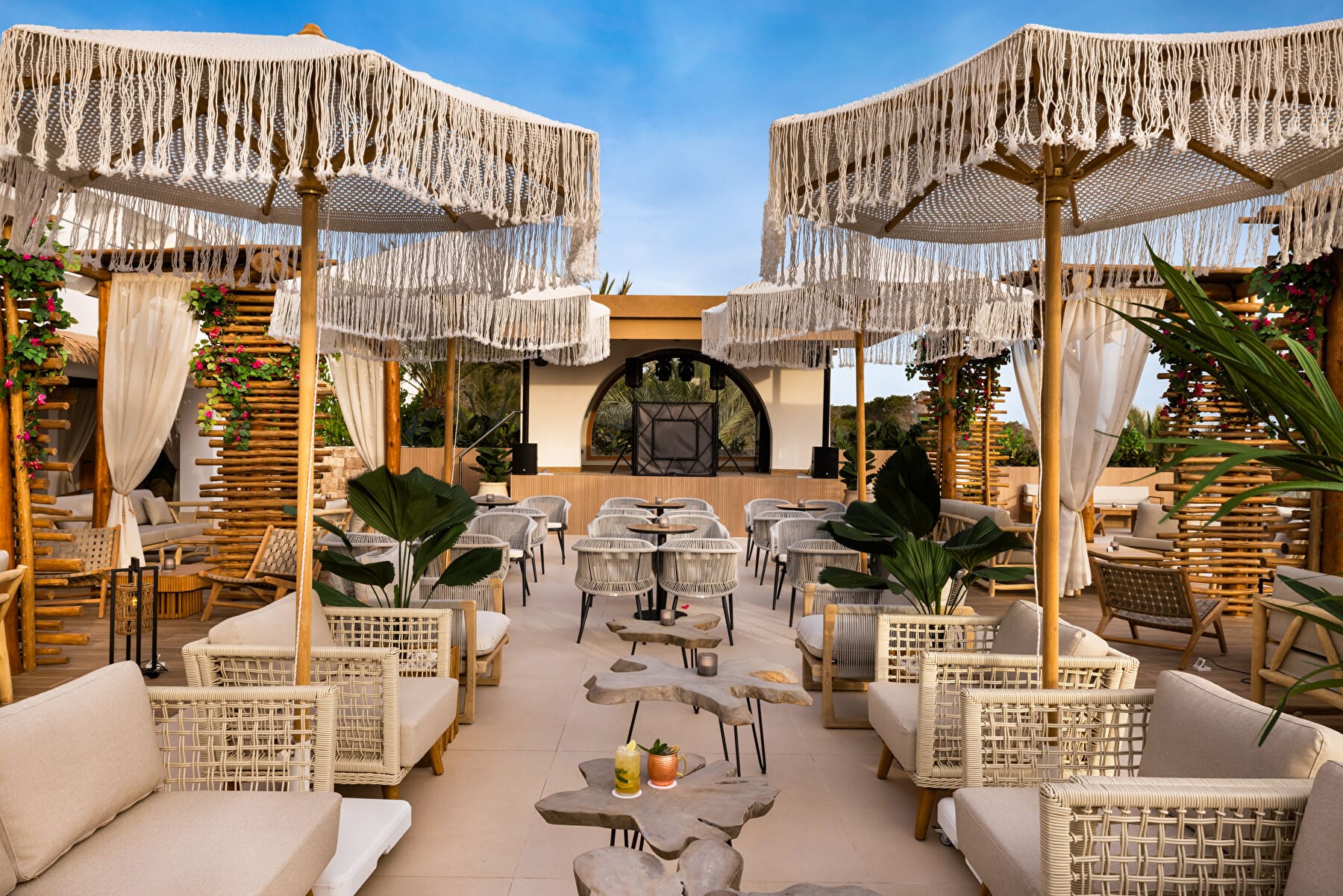 Lounge bar del hotel Riu Palace La Mola en Formentera
