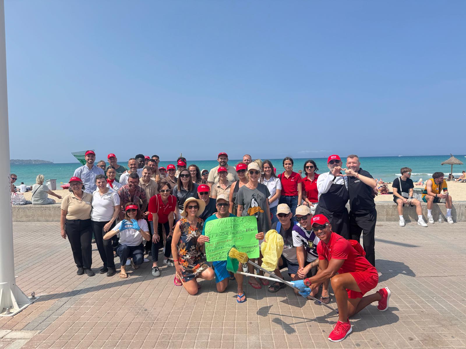 Equipo de los hoteles RIU en Playa de Palma, Mallorca