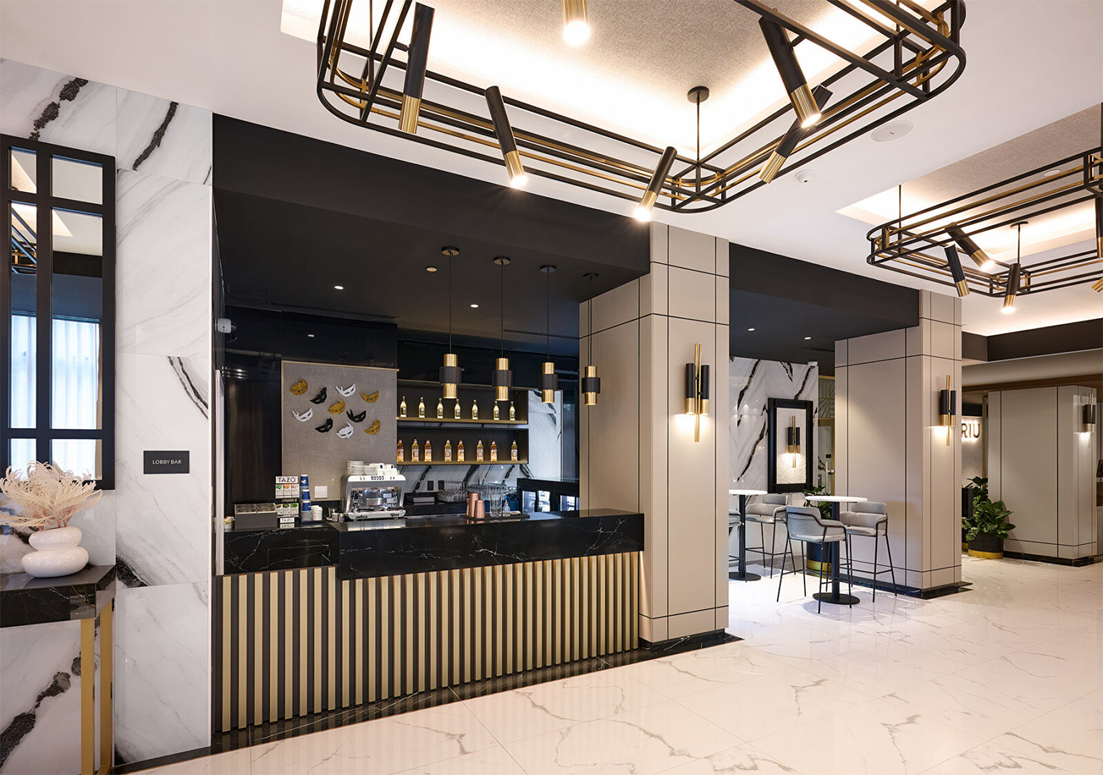 Die Lobbybar des Hotels Riu Plaza Toronto (Kanada)