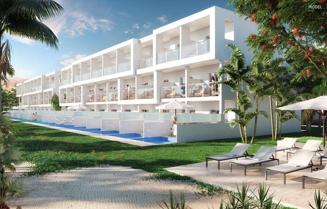  Exterior view of the swim-up rooms at the hotel Riu Palace Phuket in Thailand