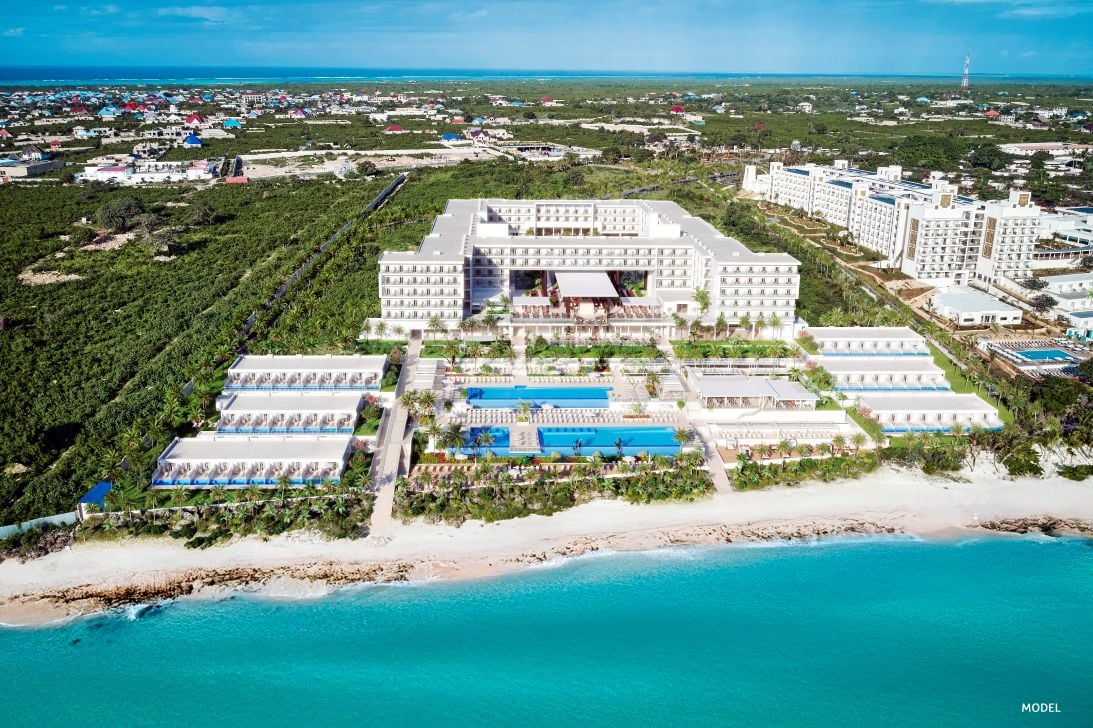 Luftaufnahme des Hotels Riu Palace Swahili auf Sansibar