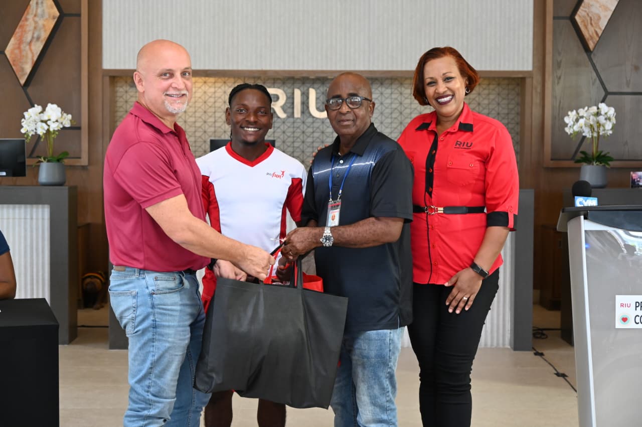 Comida Huracan Melissa