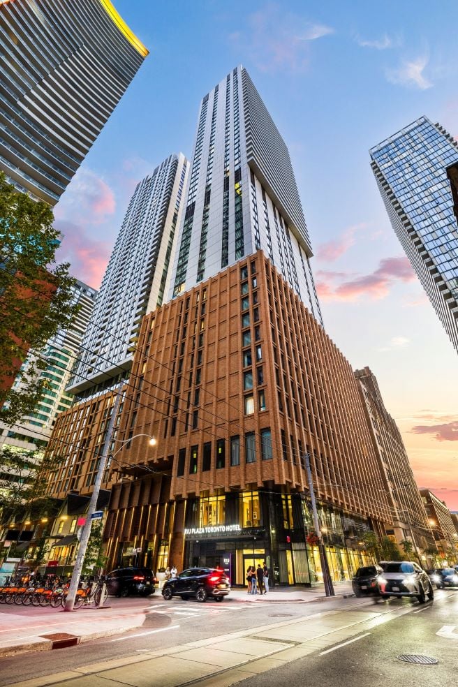 Imagen del hotel Riu Plaza Toronto en Canadá.
