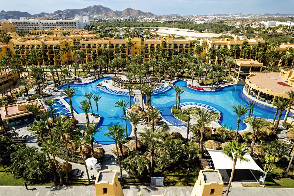 El hotel Riu Santa Fe en México visto desde el aire