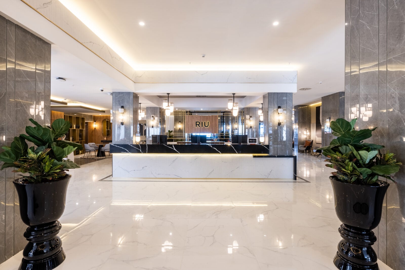 Recepción del Hotel Riu Palace Nautilus