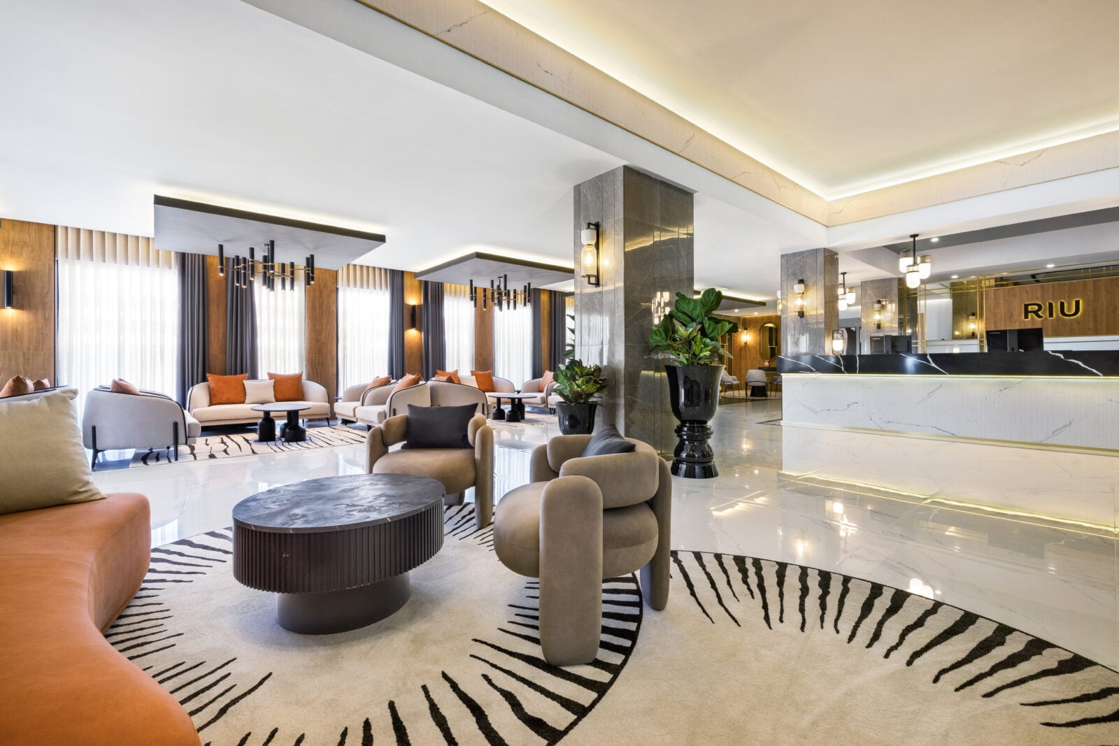Lobby del Hotel Riu Palace Nautilus