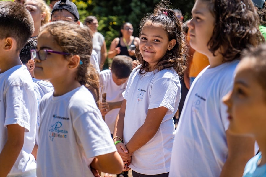 Niños fundación pequeño valiente