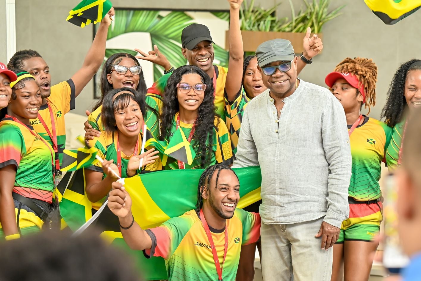 Visita del ministro de Turismo de Jamaica, Edmund Bartlett, a los hoteles de RIU en la isla para comprobar la recuperación tras el paso del huracán Melissa a finales de 2025