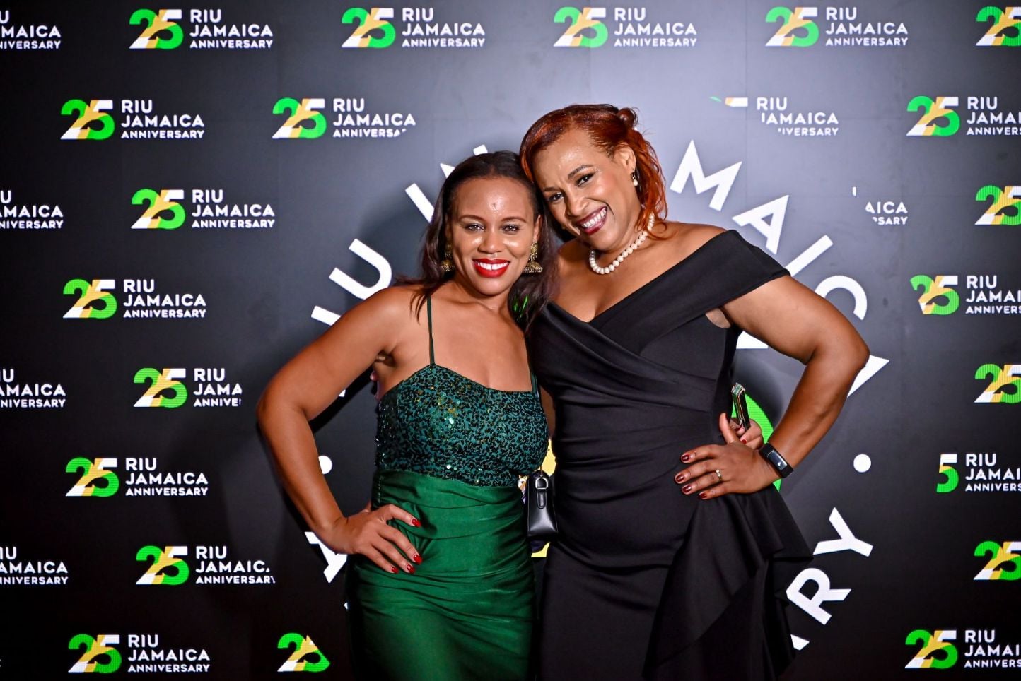 Imagen 47: sesión de fotos en el fotocall del evento del 25 aniversario de RIU de Jamaica.