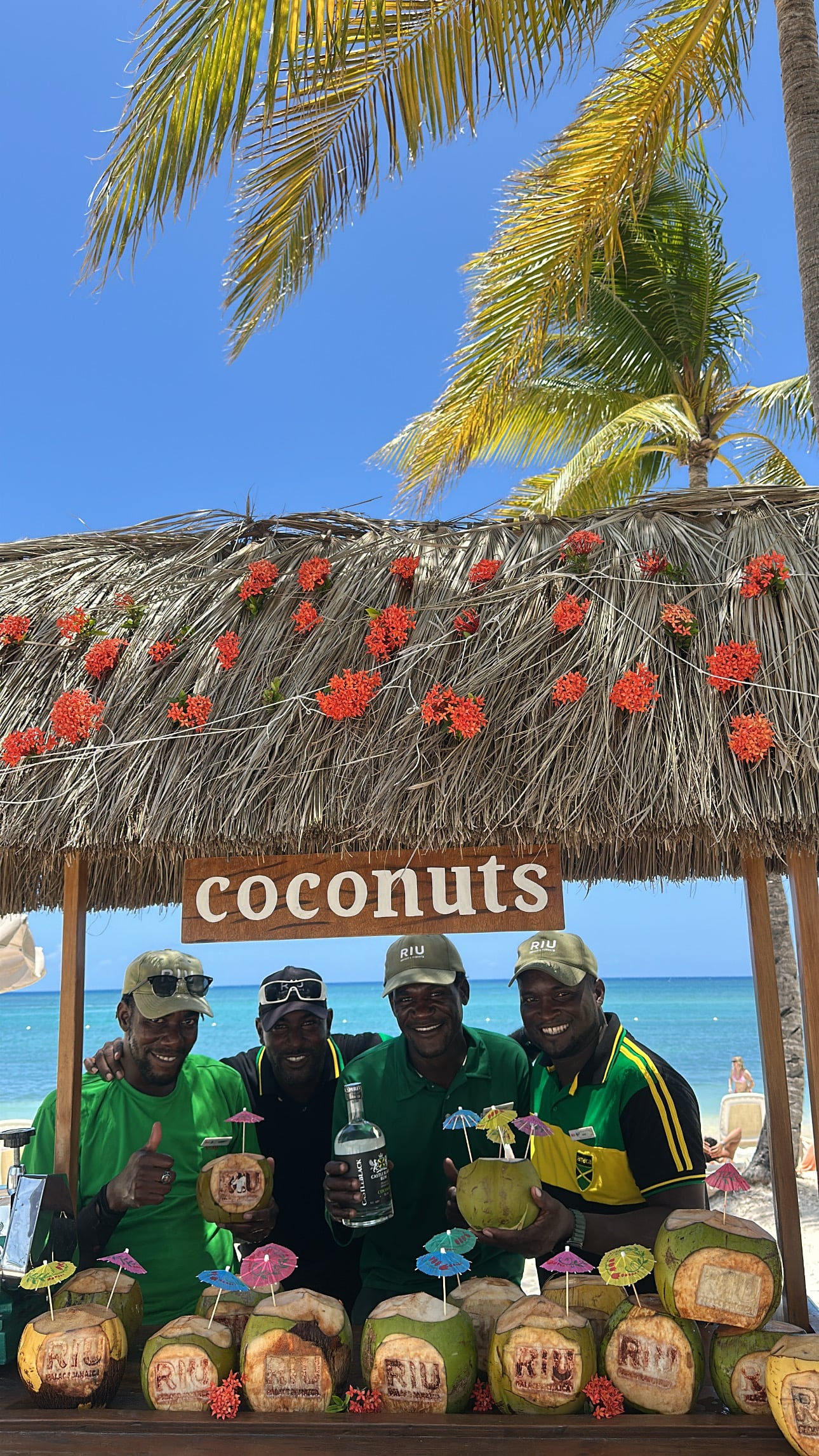 Celebrando el Día de la Independencia en el Riu Palace Jamaica.