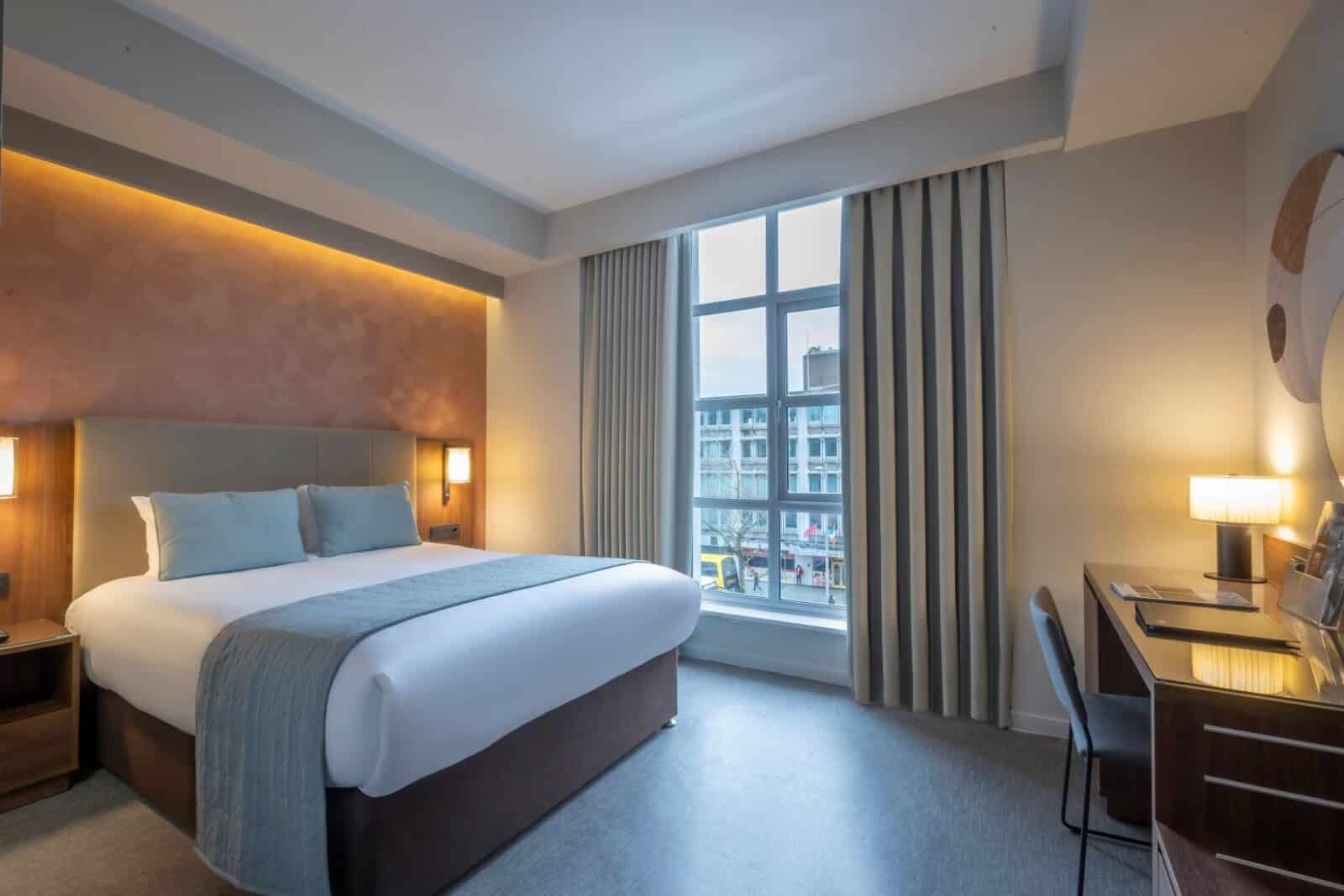 Habitación doble del Riu Plaza The Gresham Dublin.