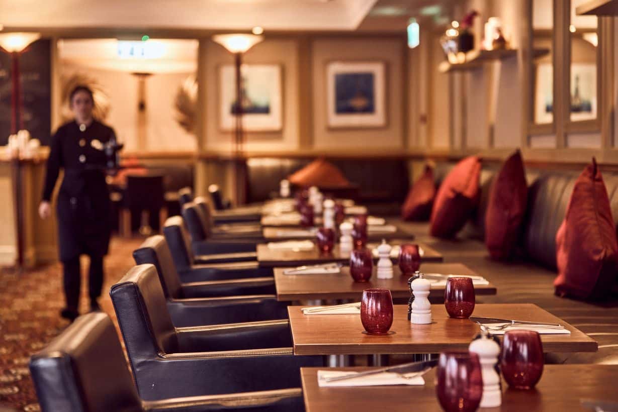 Tobbys Bar del Riu Plaza The Gresham Dublin.