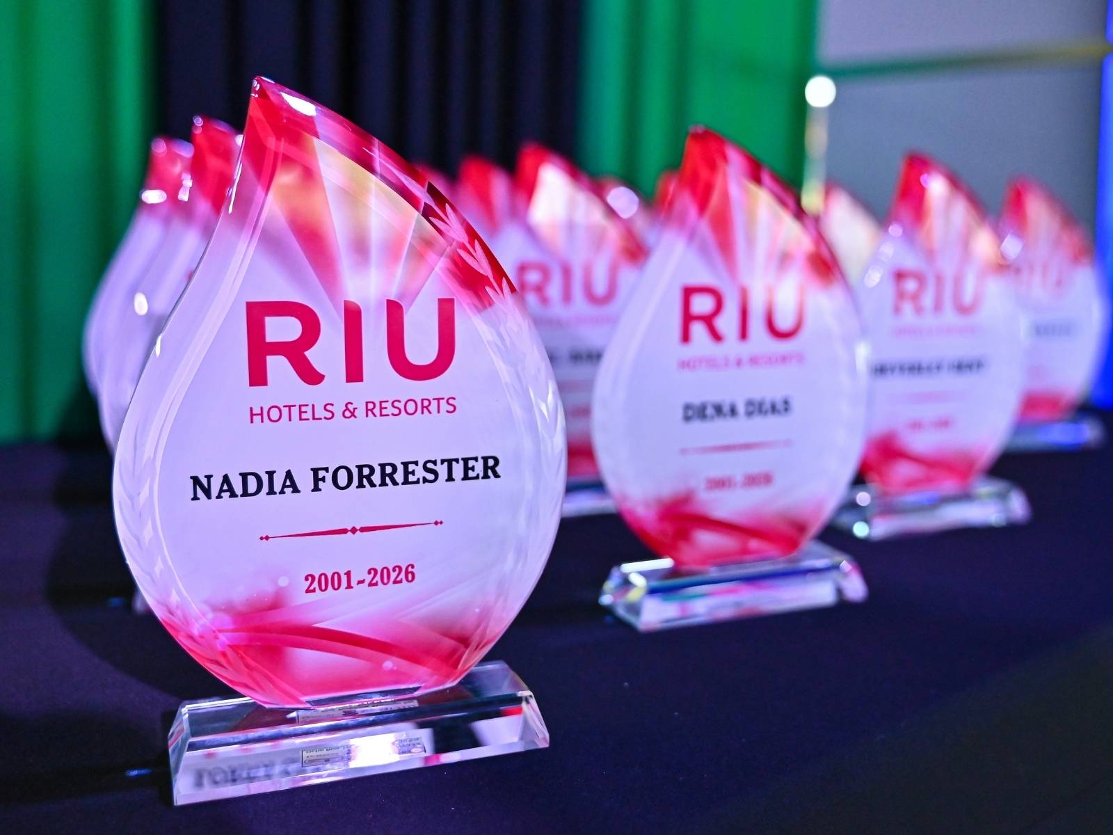 How has RIU celebrated its 25th anniversary in Jamaica?