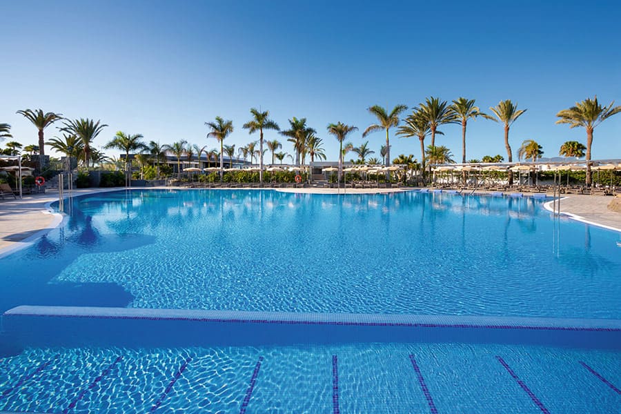 Pool-riu-palace-maspalomas-7.jpg