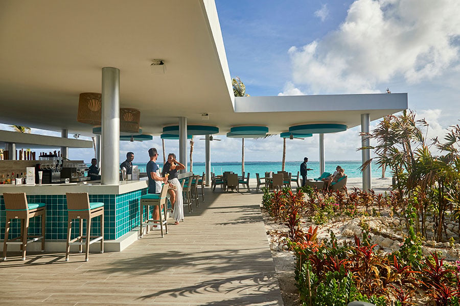 ATO-BAR1-hotel-riu-atoll.jpg