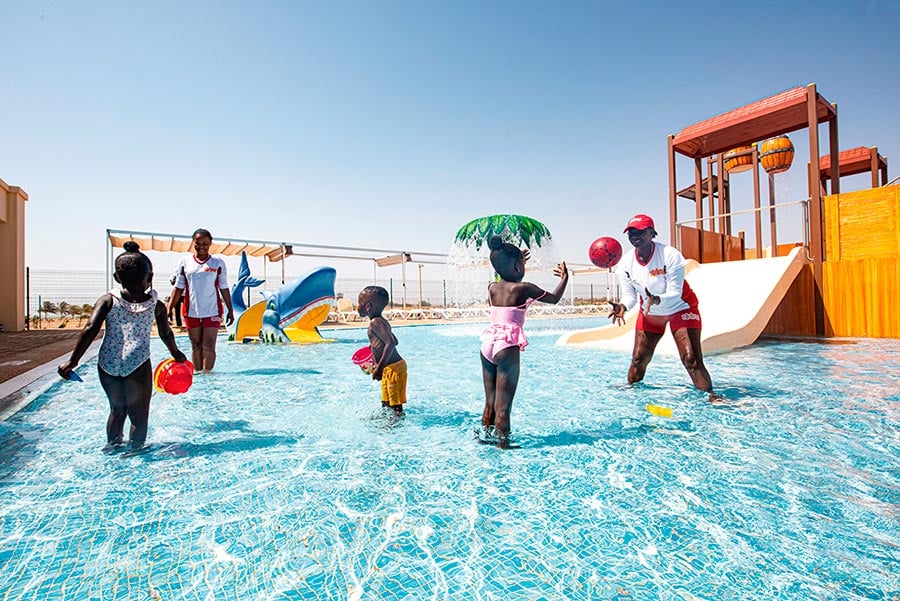 Kids-pool-riu-baobab-2.jpg