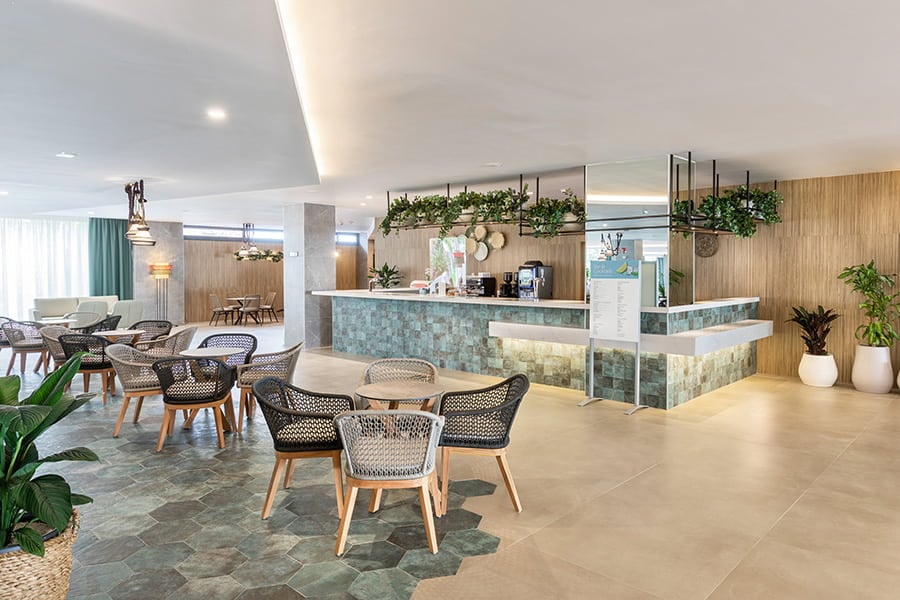 Bar-lobby-riu-buenavista-2.jpg
