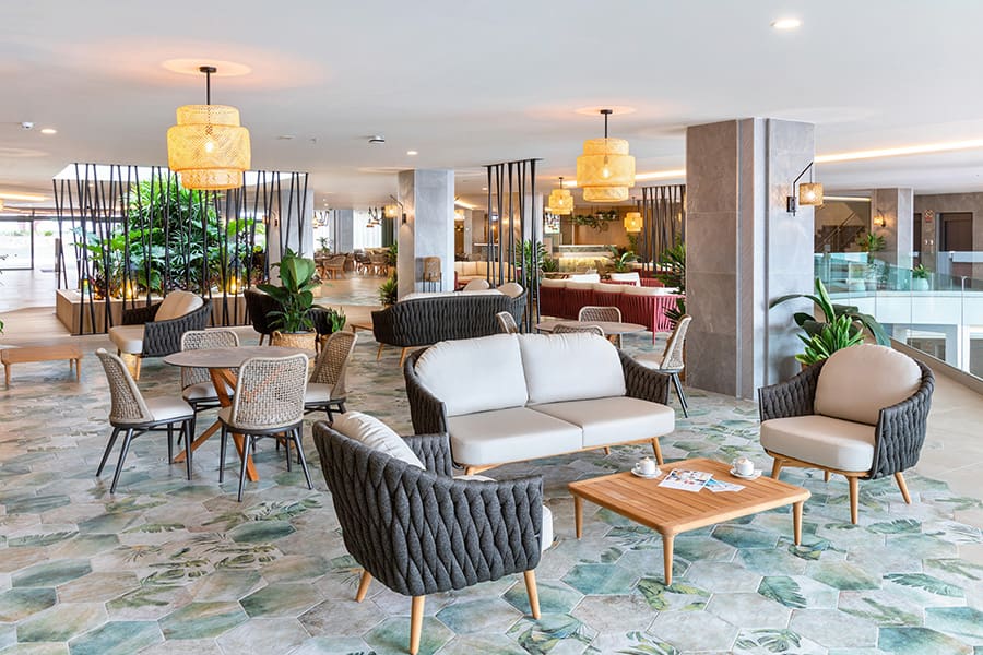 bar-lobby-riu-buenavista-4.jpg