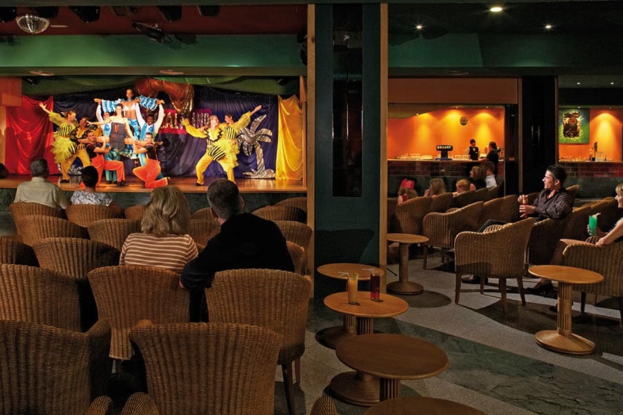 Bar-show-riu-buenavista.jpg