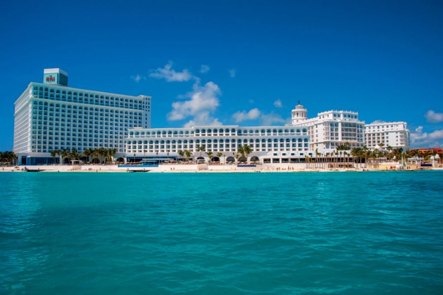 hotel-riu-cancun-2.jpg