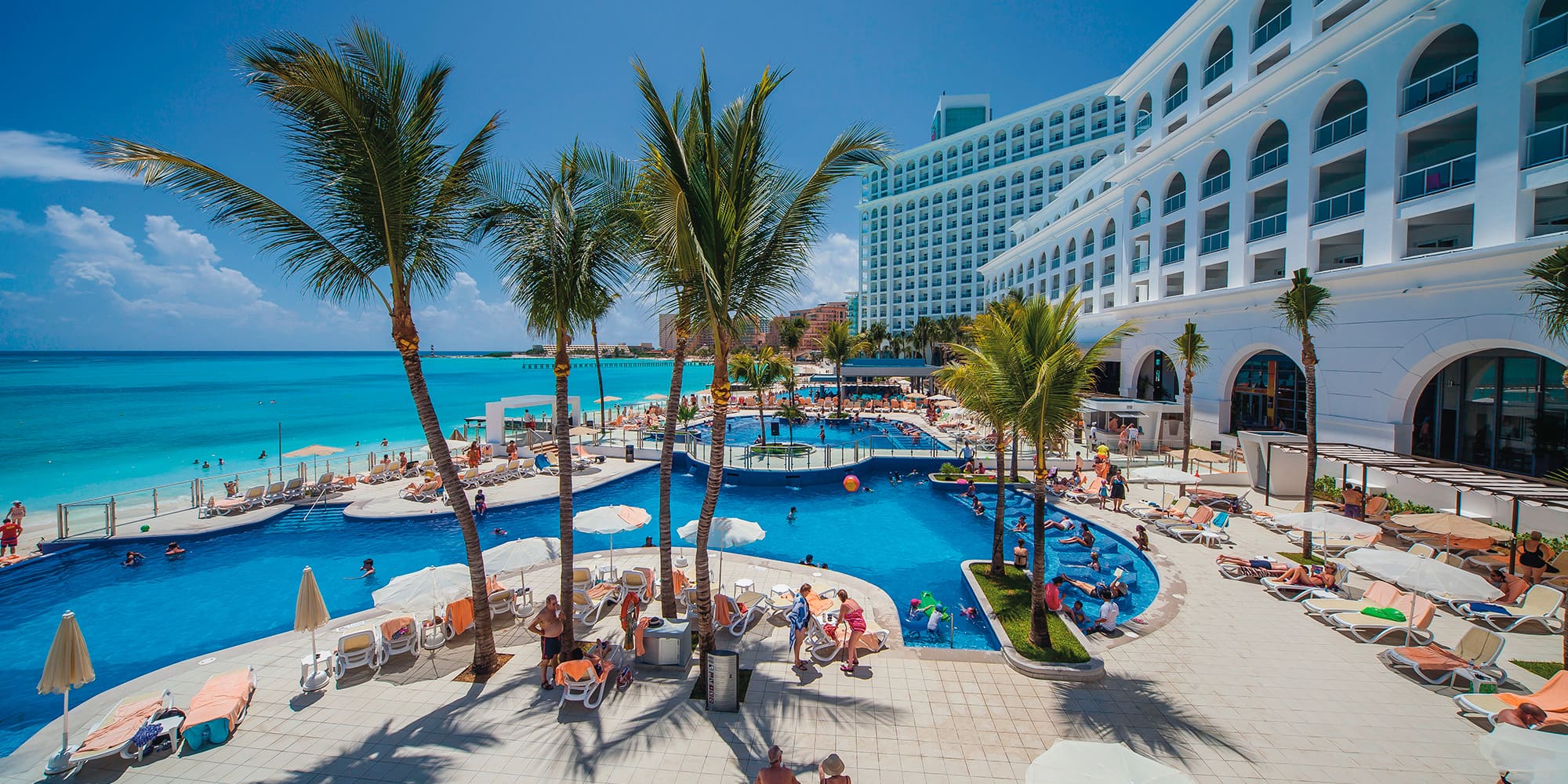 slide-hotel-riu-cancun.jpg
