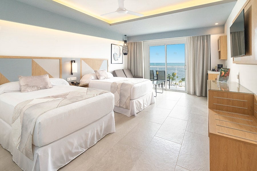 rooms-hotel-riu-caribe-DBFB.jpg
